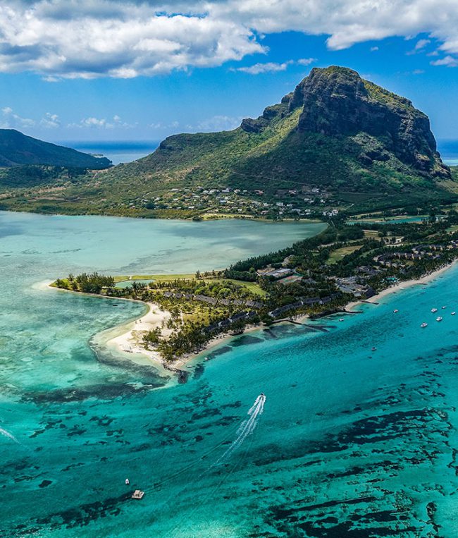 Mauritius_Images_707x830_0004_xavier-coiffic-ByAHlRiTQjo-unsplash