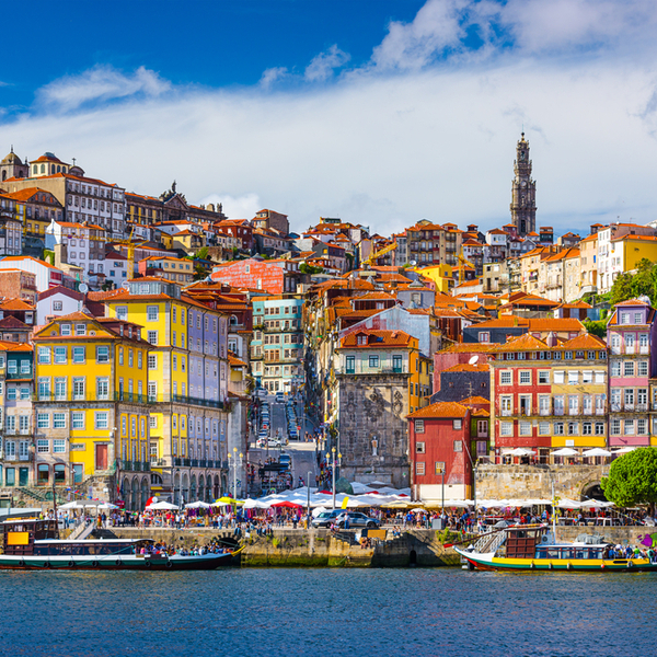 Porto or Lisbon - which city to visit? (battle with photos)