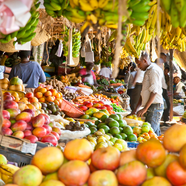 market stall without plastic bags in kenya