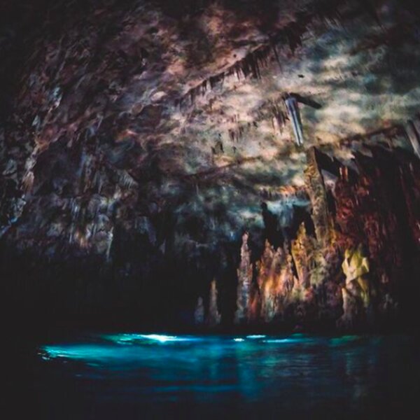 diving at elephant cave in crete