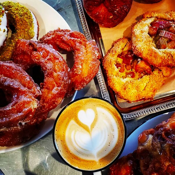 coffee and pastries in chicago